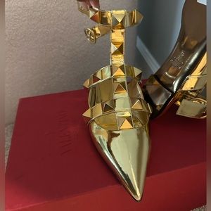 Valentino Garavani Roman Stud Leather Flats